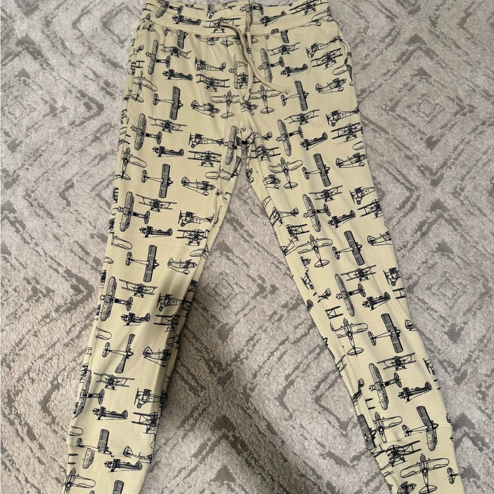 Kate Quinn Airplane Jogger